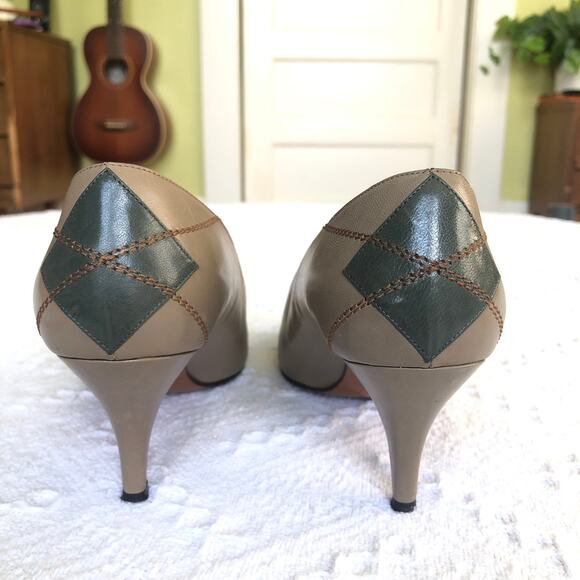 VTG Perry Ellis Portfolio Leather Heels Taupe Green Diamond 80s Italy 8 B Career - Picture 3 of 15